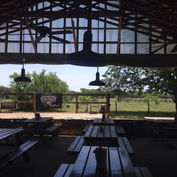 Spechts Texas - eat on the porch, with the smells from the smoker wafting over you as you gaze out on the rolling farmland, cows grazing... - American Near Me - San Antonio, Texas Spechts Texas - eat on the porch, with the smells from the smoker wafting over you as you gaze out on the rolling farmland, cows grazing... - American Near Me - San Antonio, Texas