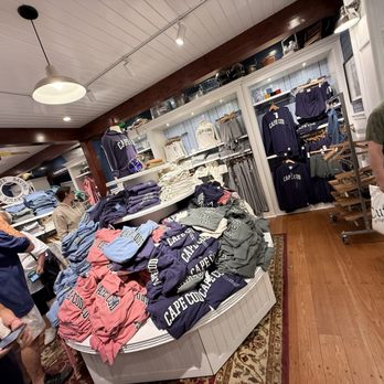 Cuffy's - Men's Clothing Near Me - West Dennis, Massachusetts Cuffy's - Men's Clothing Near Me - West Dennis, Massachusetts