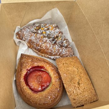 Radio Bakery - Sweet pastries - the stone fruit was a standout - Bakeries Near Me - Brooklyn, New York Radio Bakery - Sweet pastries - the stone fruit was a standout - Bakeries Near Me - Brooklyn, New York
