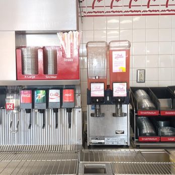 In-N-Out Burger - Fast Food Near Me - Sacramento, California In-N-Out Burger - Fast Food Near Me - Sacramento, California
