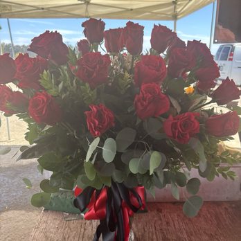Flowers By Ceci - Roses - Florists Near Me - Oxnard, California Flowers By Ceci - Roses - Florists Near Me - Oxnard, California