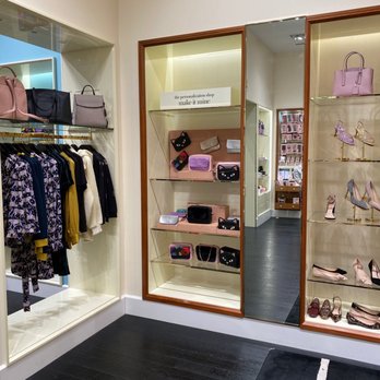 kate spade new york - Store Interior - Accessories Near Me - Bloomington, Minnesota kate spade new york - Store Interior - Accessories Near Me - Bloomington, Minnesota