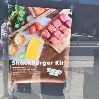 Shake Shack Burbank - Fast Food Near Me - Burbank, California Shake Shack Burbank - Fast Food Near Me - Burbank, California