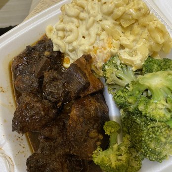 Tastee Spoon - Oxtails w/ 2 sides - Caribbean Near Me - Dunwoody, Georgia Tastee Spoon - Oxtails w/ 2 sides - Caribbean Near Me - Dunwoody, Georgia