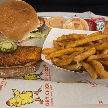 Angry Chickz - Chicken Shop Near Me - Bakersfield, California