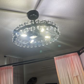 Seven Petal Electric - Ceiling fan - Electricians Near Me - Garden Ridge, Texas Seven Petal Electric - Ceiling fan - Electricians Near Me - Garden Ridge, Texas