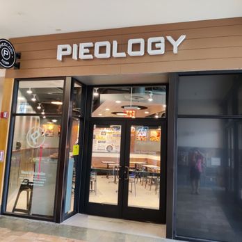 Pieology Pizza Kaneohe - Go inside Windward Mall and enter through this door - Pizza Near Me - Kaneohe, Hawaii Pieology Pizza Kaneohe - Go inside Windward Mall and enter through this door - Pizza Near Me - Kaneohe, Hawaii