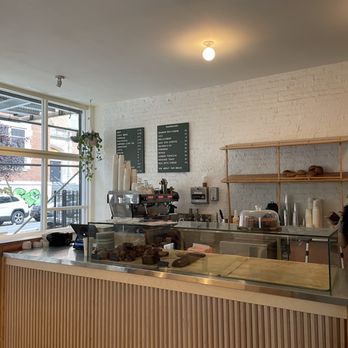 Smør Bakery - Bakeries Near Me - New York, New York Smør Bakery - Bakeries Near Me - New York, New York