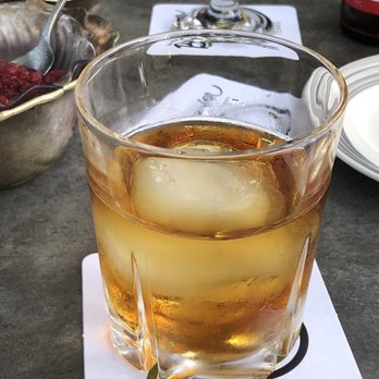Bob Heilman's Beachcomber - Perfect drinks - Seafood Near Me - Clearwater Beach, Florida