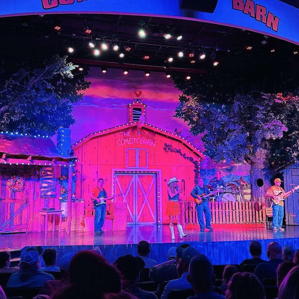 The Comedy Barn Theater - Performing Arts Near Me - Pigeon Forge, Tennessee