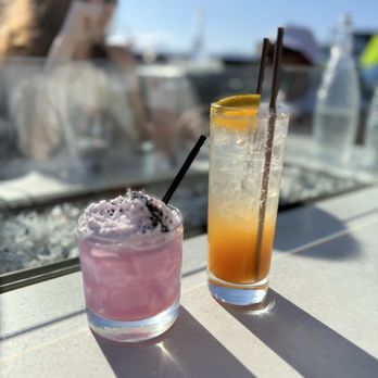 Altitude Sky Lounge - Lounges Near Me - Seattle, Washington