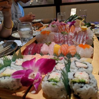 Satsuma Sushi - Sushi boat - Japanese Near Me - Mountain View, California