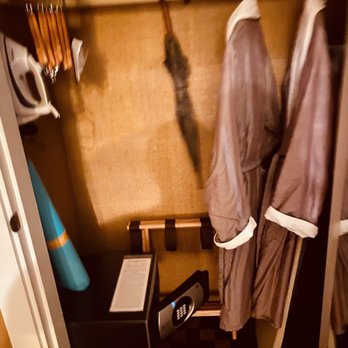 Kimpton RiverPlace Hotel - Robes for two!!! - Hotels Near Me - Portland, Oregon Kimpton RiverPlace Hotel - Robes for two!!! - Hotels Near Me - Portland, Oregon