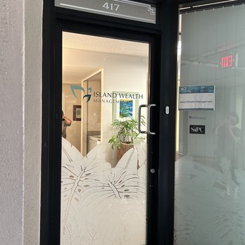 Island Wealth Management - Front entrance - Financial Advising Near Me - Honolulu, Hawaii Island Wealth Management - Front entrance - Financial Advising Near Me - Honolulu, Hawaii