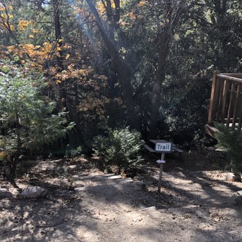 The Idyllwild Bunkhouse - Hotels Near Me - Idyllwild, California