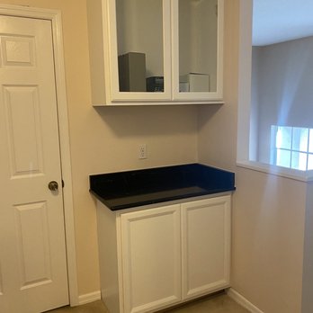Distinctive Surfaces of Florida - New built-in Curio cabinet with beautiful counter. - Building Supplies Near Me - Sarasota, Florida
