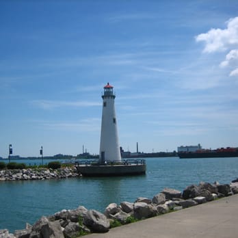 RiverWalk - Parks Near Me - Detroit, Michigan RiverWalk - Parks Near Me - Detroit, Michigan