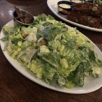 Flo & Santos - Pizza Near Me - Chicago, Illinois