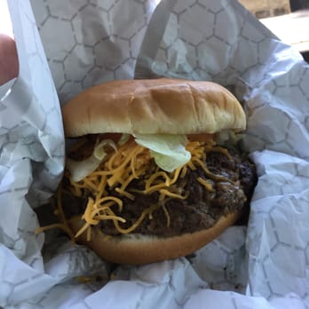 Lee's Hamburgers - Burgers Near Me - Metairie, Louisiana Lee's Hamburgers - Burgers Near Me - Metairie, Louisiana