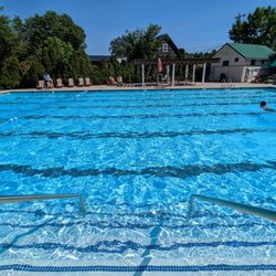 Bay Hundred Community Pool - Main pool