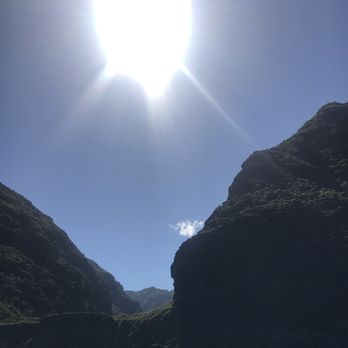 Capt Andy's - Napoli Coast - Boat Tours Near Me - Ele'ele, Hawaii Capt Andy's - Napoli Coast - Boat Tours Near Me - Ele'ele, Hawaii