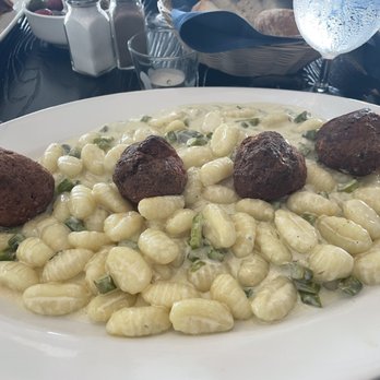 IL Gabbiano - Terrible - Italian Near Me - New Haven, Connecticut