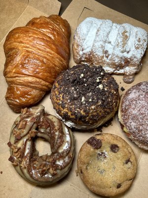 JM Bakery by null