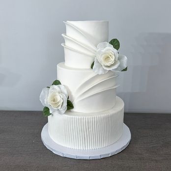 Veg on Board - Vegan wedding cake - Vegan Near Me Veg on Board - Vegan wedding cake - Vegan Near Me