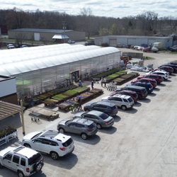Barry's Greenhouses & Landscaping