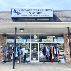 Vintage Treasures 'N More
