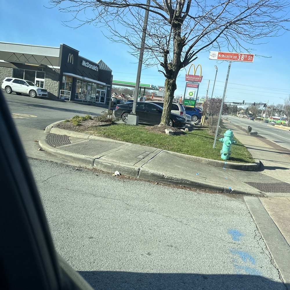 McDonald's - Building - Fast Food Near Me - Indianapolis, Indiana McDonald's - Building - Fast Food Near Me - Indianapolis, Indiana