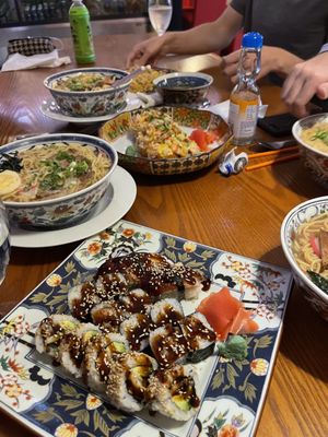 Gold Taste Sushi and Japanese Restaurant by null
