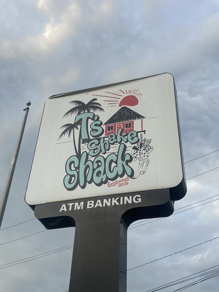 T's Shake Shack Logo