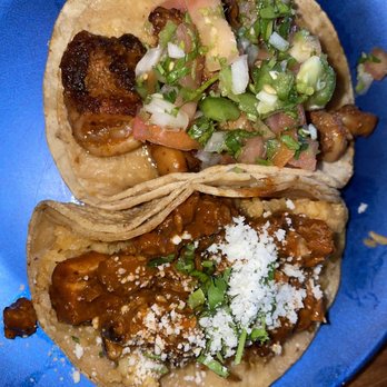 Aztec Dave's Cantina - Blackened Guajillo Shrimp & Taco Mole de Pollo taco - Cocktail Bars Near Me - Chicago, Illinois Aztec Dave's Cantina - Blackened Guajillo Shrimp & Taco Mole de Pollo taco - Cocktail Bars Near Me - Chicago, Illinois