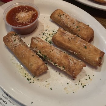 Fixture Pizza Pub - Happy hour mozz sticks - Pizza Near Me - Milwaukee, Wisconsin Fixture Pizza Pub - Happy hour mozz sticks - Pizza Near Me - Milwaukee, Wisconsin