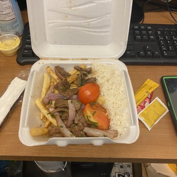 Cabo Blanco Restaurant - 3. Lomo Saltado Lunch Special - Cuban Near Me - Hollywood, Florida Cabo Blanco Restaurant - 3. Lomo Saltado Lunch Special - Cuban Near Me - Hollywood, Florida
