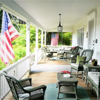 Timbercliffe Cottage Bed and Breakfast - Ready for the summer - Bed & Breakfast Near Me - Camden, Maine Timbercliffe Cottage Bed and Breakfast - Ready for the summer - Bed & Breakfast Near Me - Camden, Maine