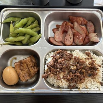 Old Taro - Sausage with rice bento - Taiwanese Near Me - Fremont, California