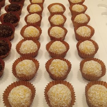 Chocollata Brigadeiros - Union Station - Chocolatiers & Shops Near Me - Toronto, Ontario Chocollata Brigadeiros - Union Station - Chocolatiers & Shops Near Me - Toronto, Ontario