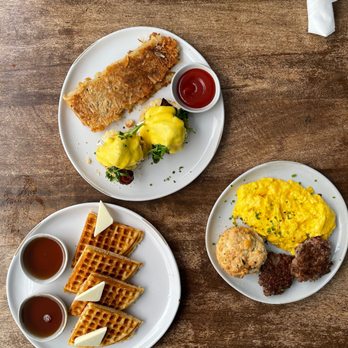 Cheeky's - Gluten-free waffles, eggs Benedict with hashbrowns and soft scrambled eggs with sausage - Breakfast & Brunch Near Me - Palm Springs, California