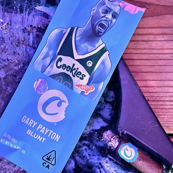 Plantshop - Amazing selection of blunts and pre-rolls and you can smoke in our lounge. - Cannabis Dispensaries Near Me - Ukiah, California