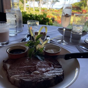 Hukilau Lanai - Prime Rib au Jus - Seafood Near Me - Kapaa, Hawaii