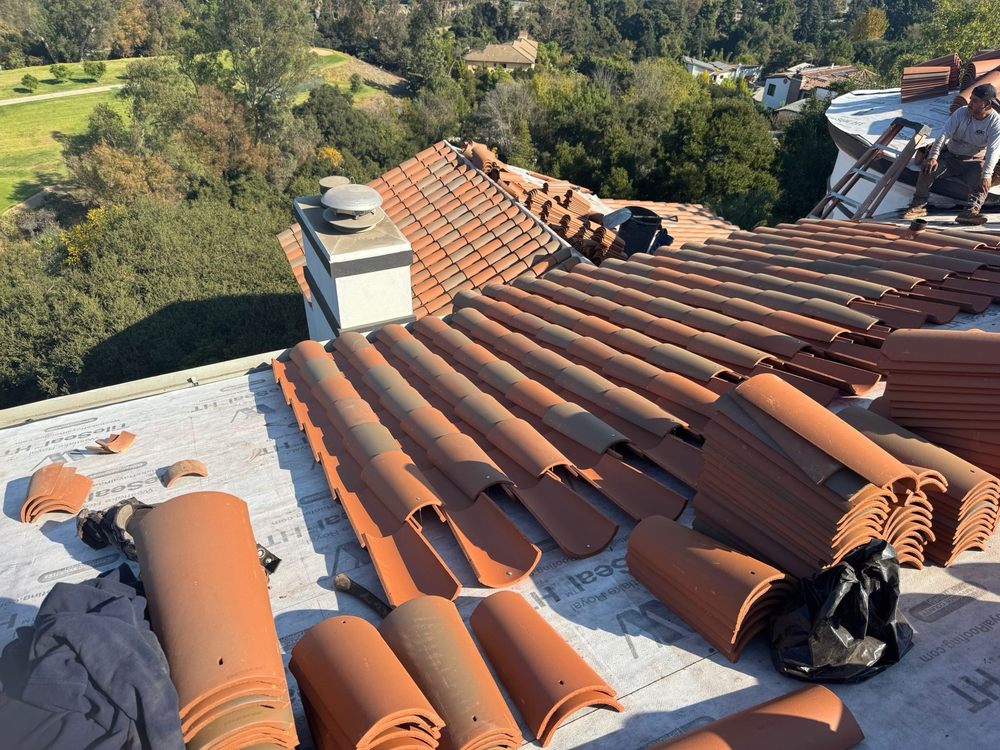 Slide of Husky Roofing