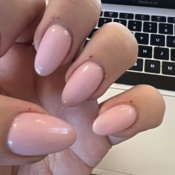 M Vince Nail Spa - Nail Salons Near Me - Austin, Texas