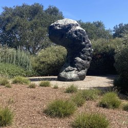 Okeanos Turd Statue