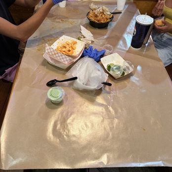 The Crab Bay - Table 2 - Cajun/Creole Near Me - San Jose, California