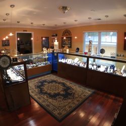 Laura's Jewelry Designs - The Showroom where all the Goodies Are!