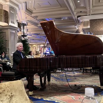 Petrossian Bar - Such an awesome pianist with a myriad of songs - Lounges Near Me - Las Vegas, Nevada