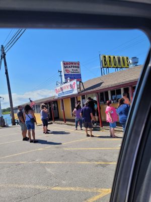 Photo of Brown's Seabrook Lobster Pound - Seabrook, NH, US. Line can get long but moves pretty quickly.