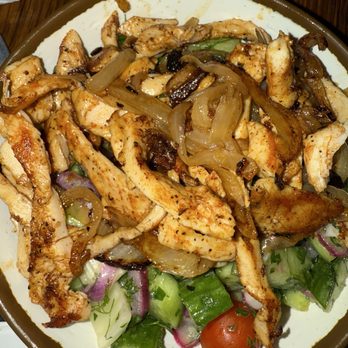 Arais Machane Yehuda LA - market salad Pita Grilled chicken breast - Kosher Near Me - Tarzana, California Arais Machane Yehuda LA - market salad Pita Grilled chicken breast - Kosher Near Me - Tarzana, California